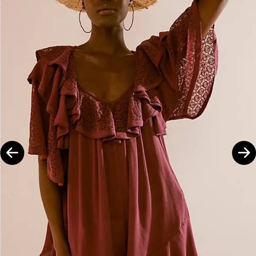 Free People Ruffles and Lace Deep Rose Romper Size Medium NWOT - Picture 3 of 4